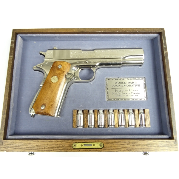 Pistolet Colt 1911 World War II Commemorative European-African Middle Eastern Theater kal. 45ACP